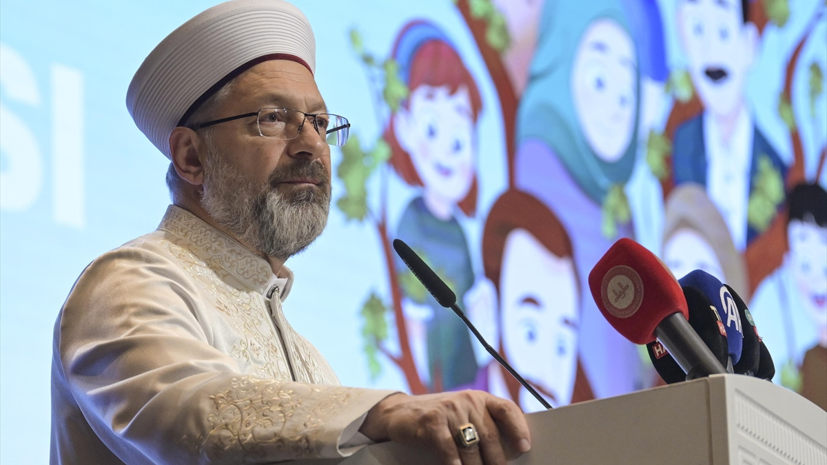 Ali Erbaş: Kültürel emperyalizm aile kurumunu ve pahaları tehdit ediyor