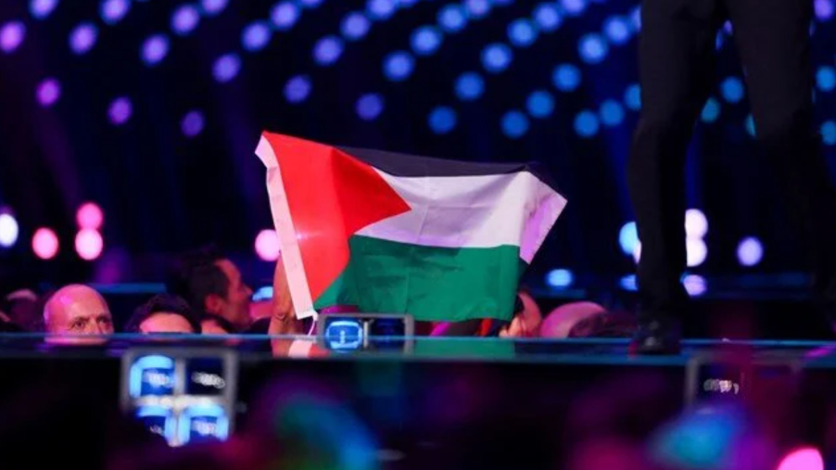 Eurovision yarı finalinde seyircilerden Gazze’ye dayanak